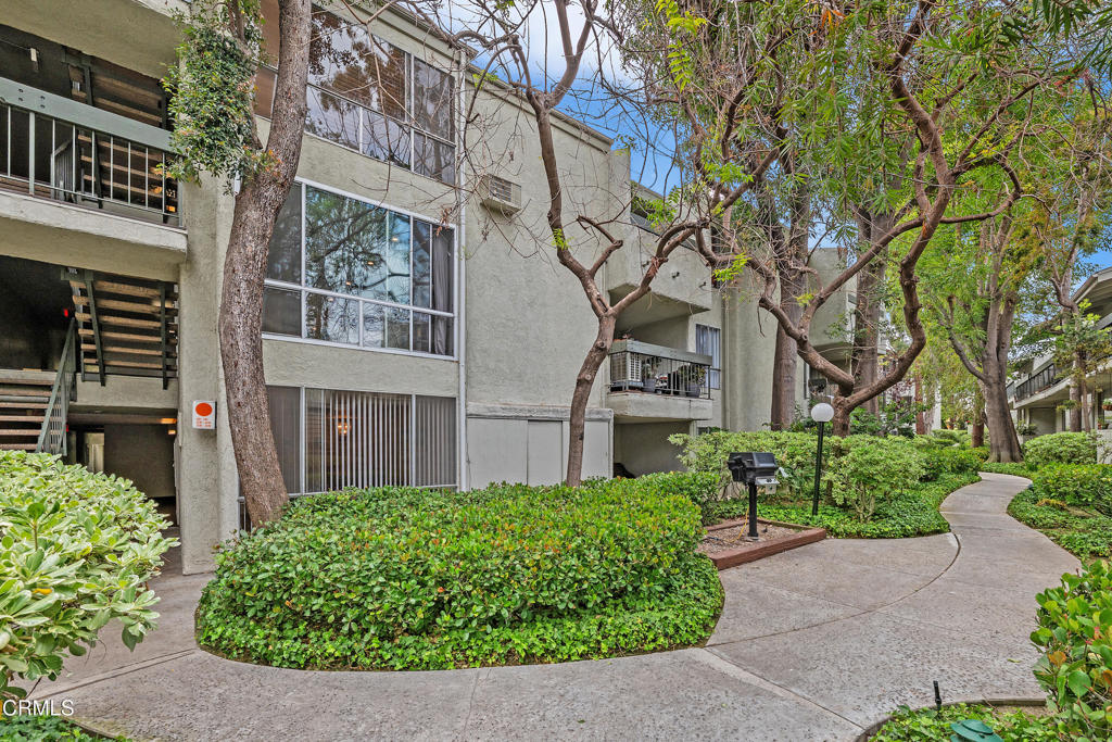 4900 Overland Avenue 138