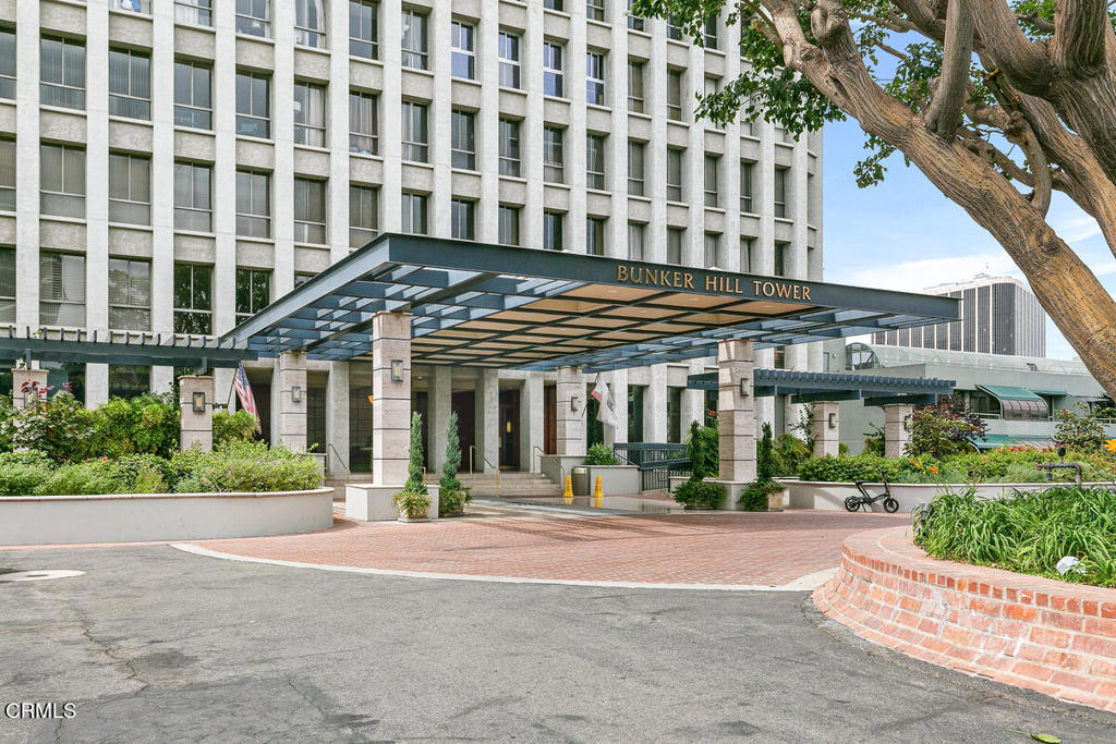 800 W 1st Street 2107