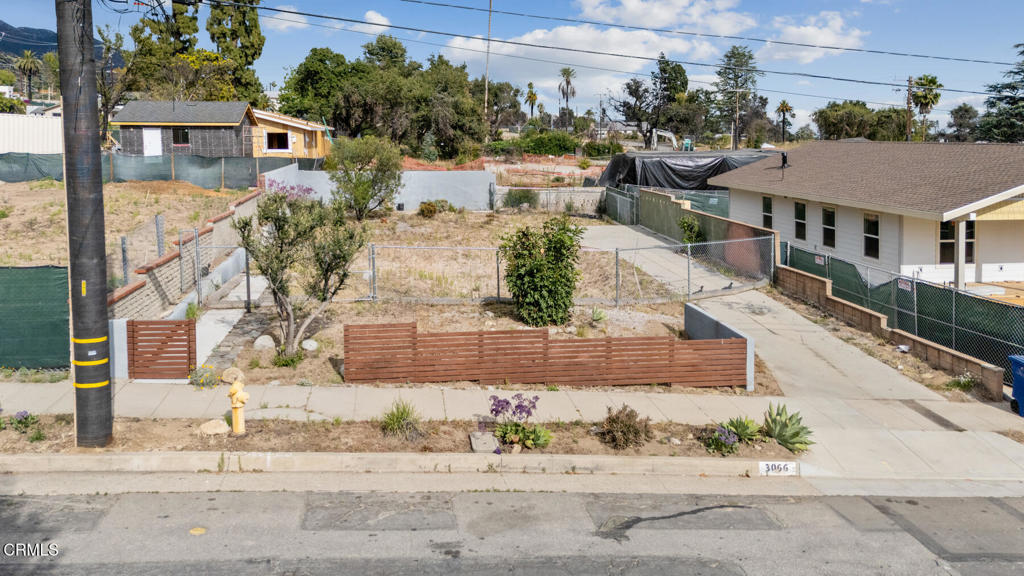 3066 Glenrose Avenue