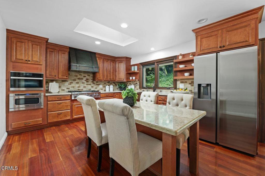 494 California Terrace