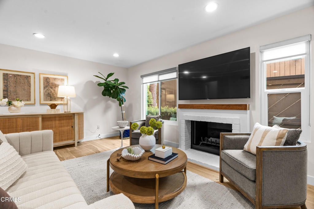 100 Hurlbut Street 9