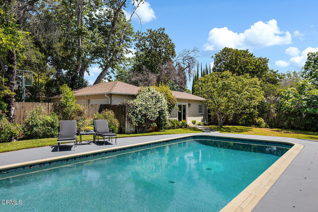612 Landor Lane