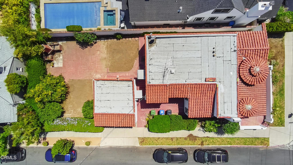 1544 Angelus Avenue