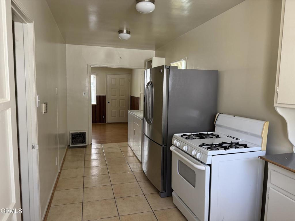 9173 1/2 E Las Tunas Drive