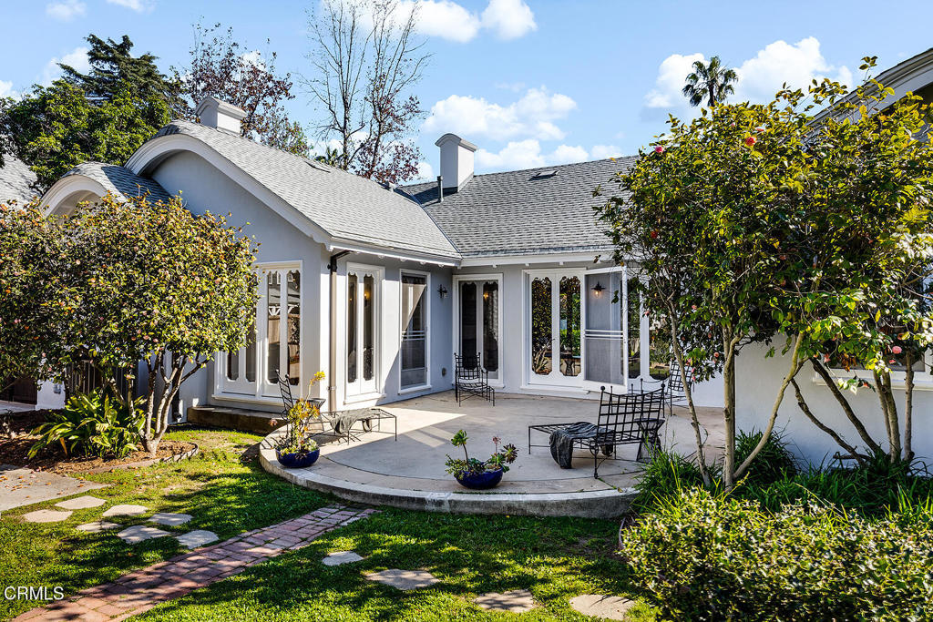 1275 New York Drive