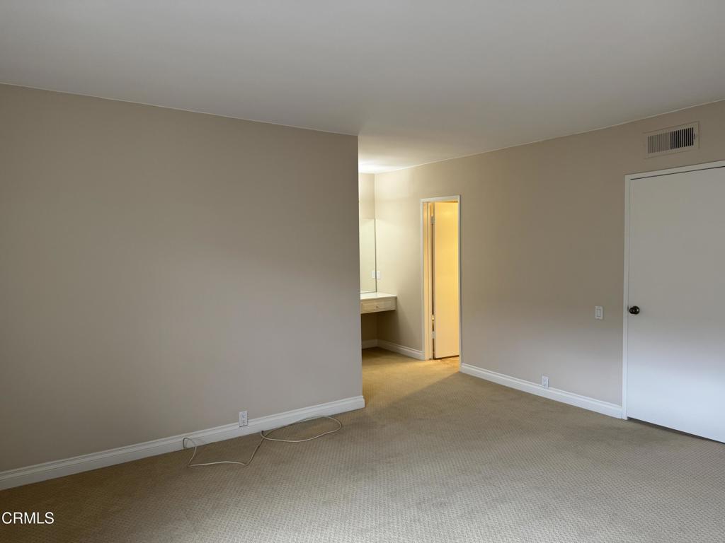 113 N Almansor Street 26