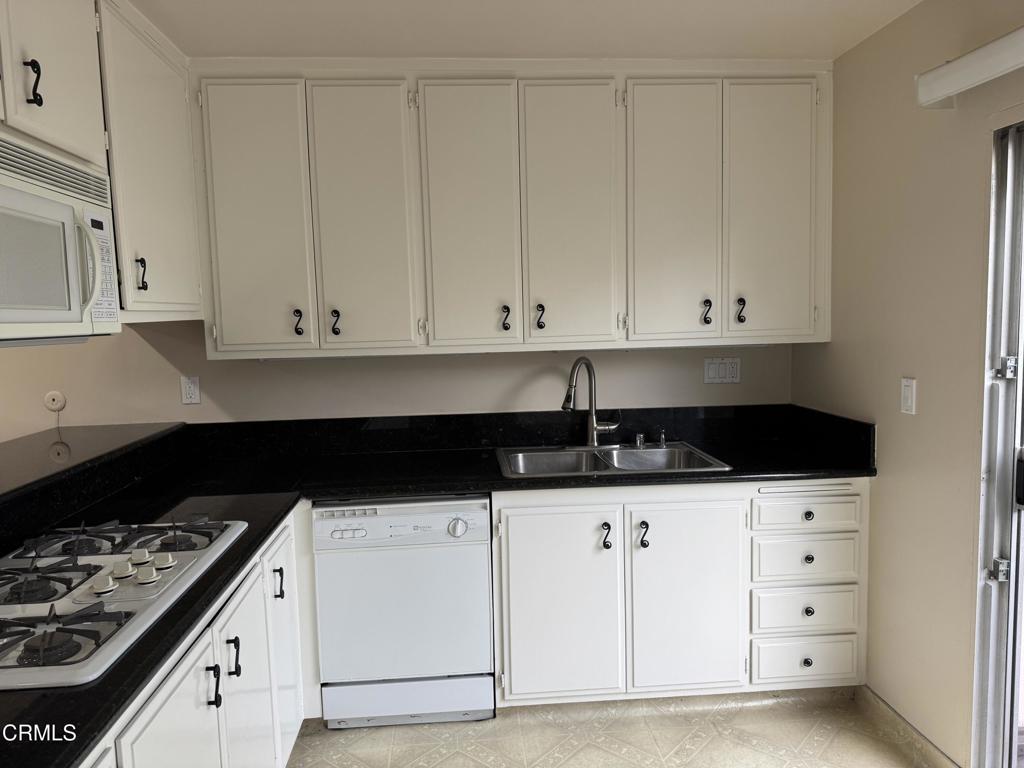 113 N Almansor Street 26