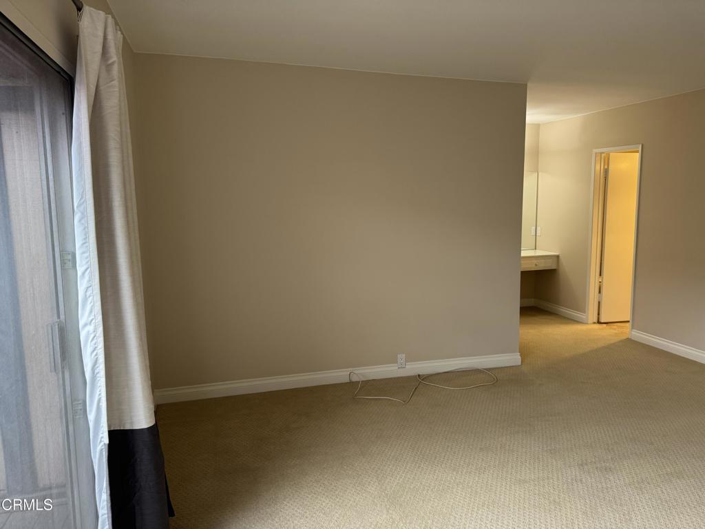 113 N Almansor Street 26