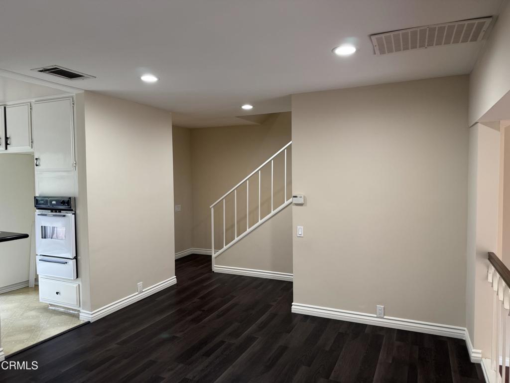 113 N Almansor Street 26