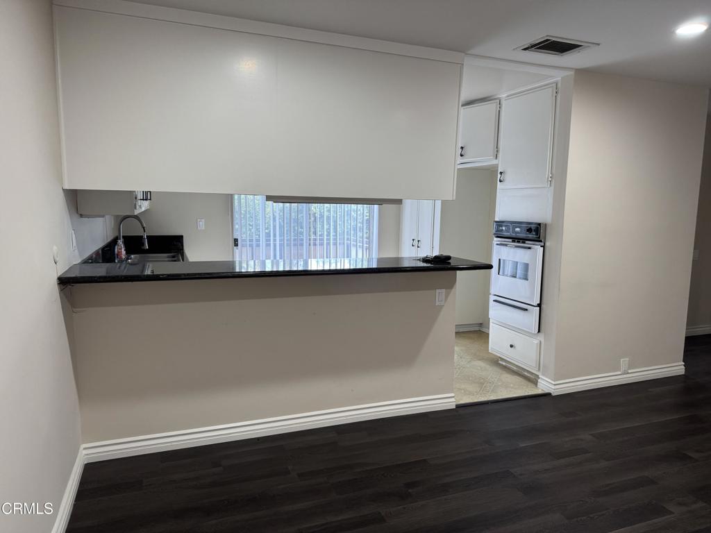 113 N Almansor Street 26