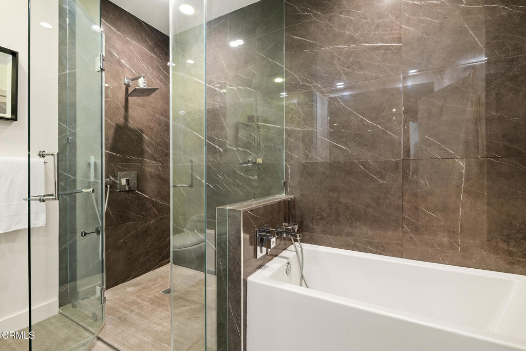 388 Cordova Street 607