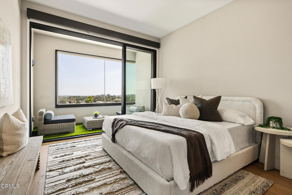 388 Cordova Street 607