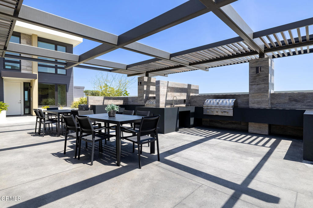 388 Cordova Street 607