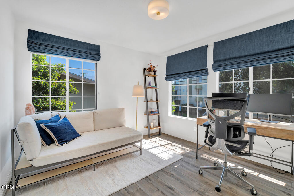 77 N Michigan Avenue 1