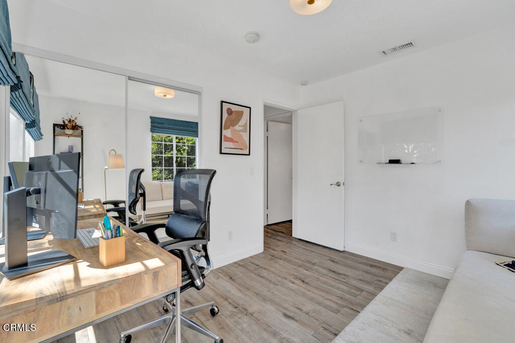 77 N Michigan Avenue 1