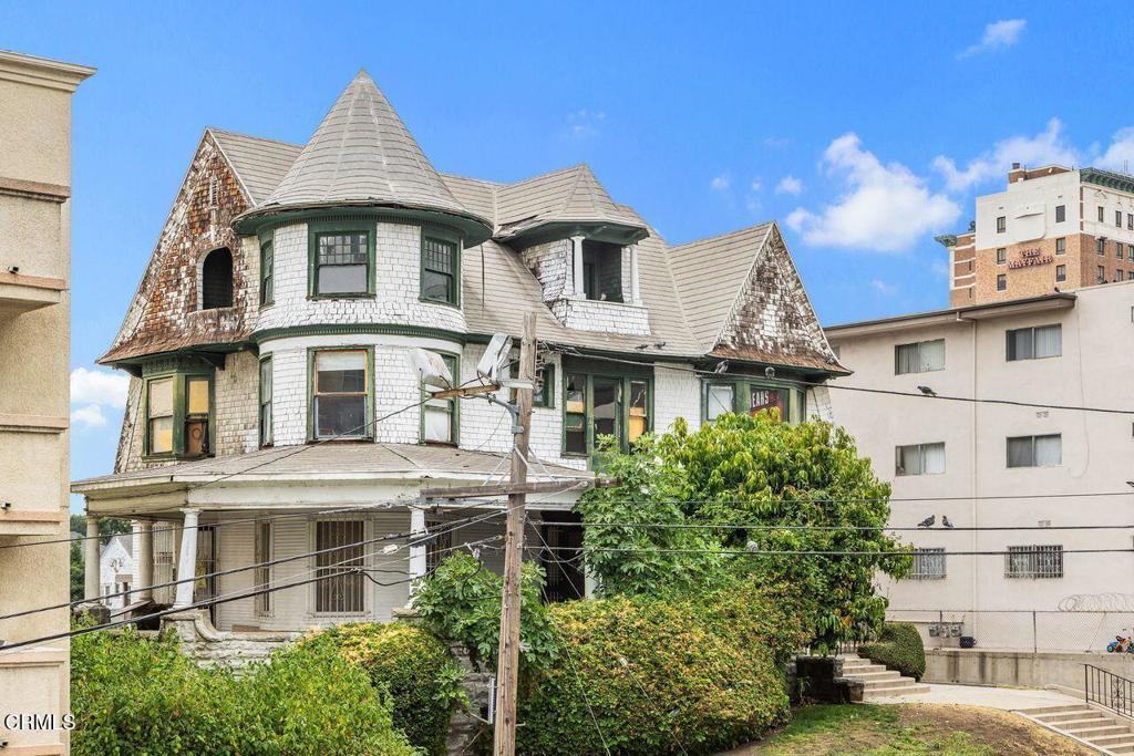 767 Garland Avenue
