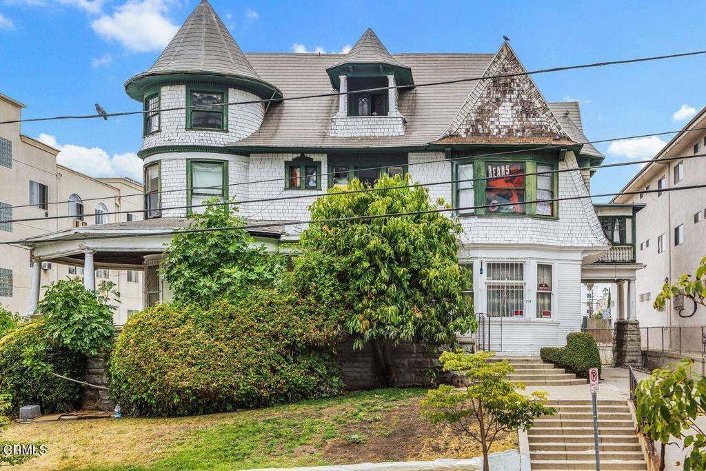 767 Garland Avenue