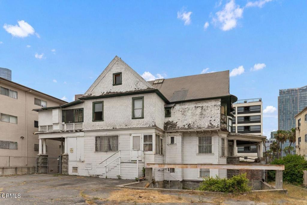 767 Garland Avenue