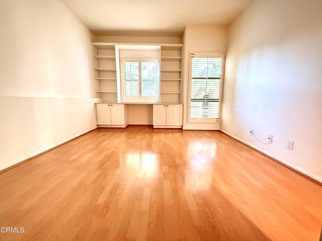 360 S Los Robles Avenue 9