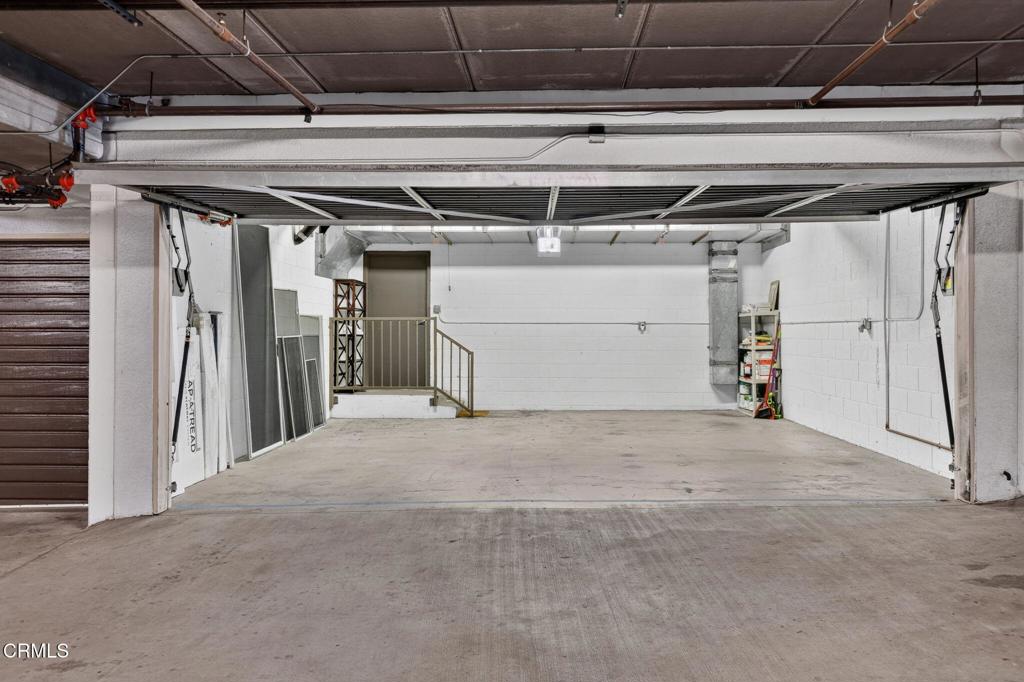 270 E Glenarm Street 105