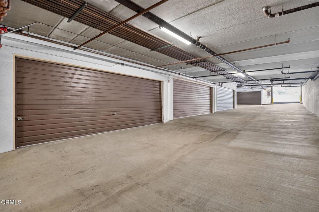 270 E Glenarm Street 105