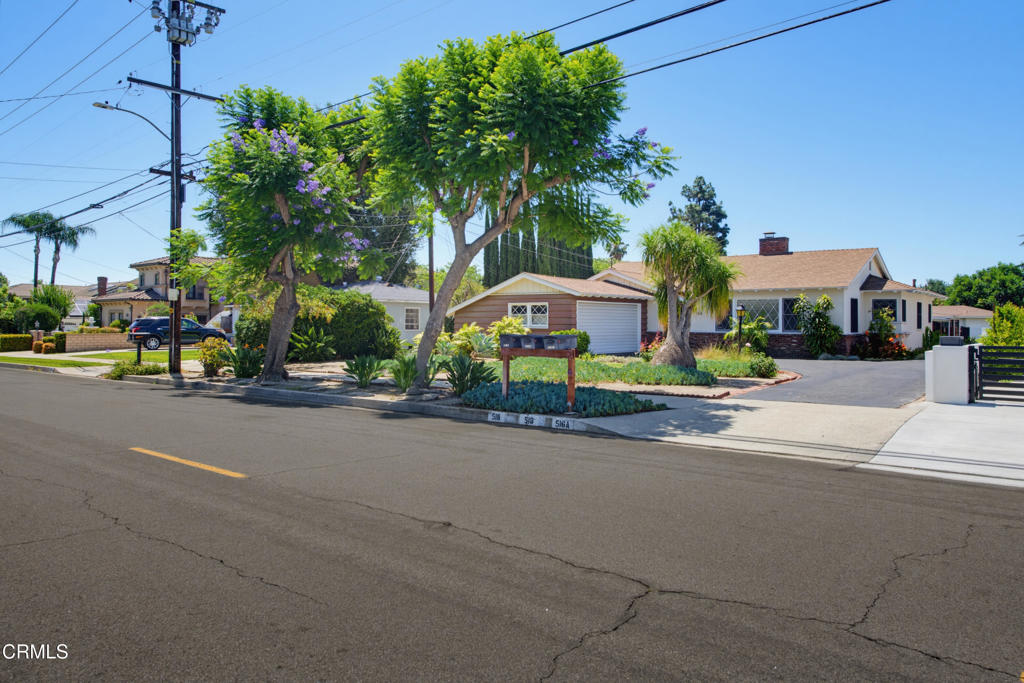 516 W Camino Real Avenue