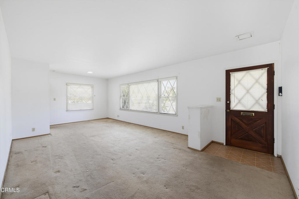 516 W Camino Real Avenue