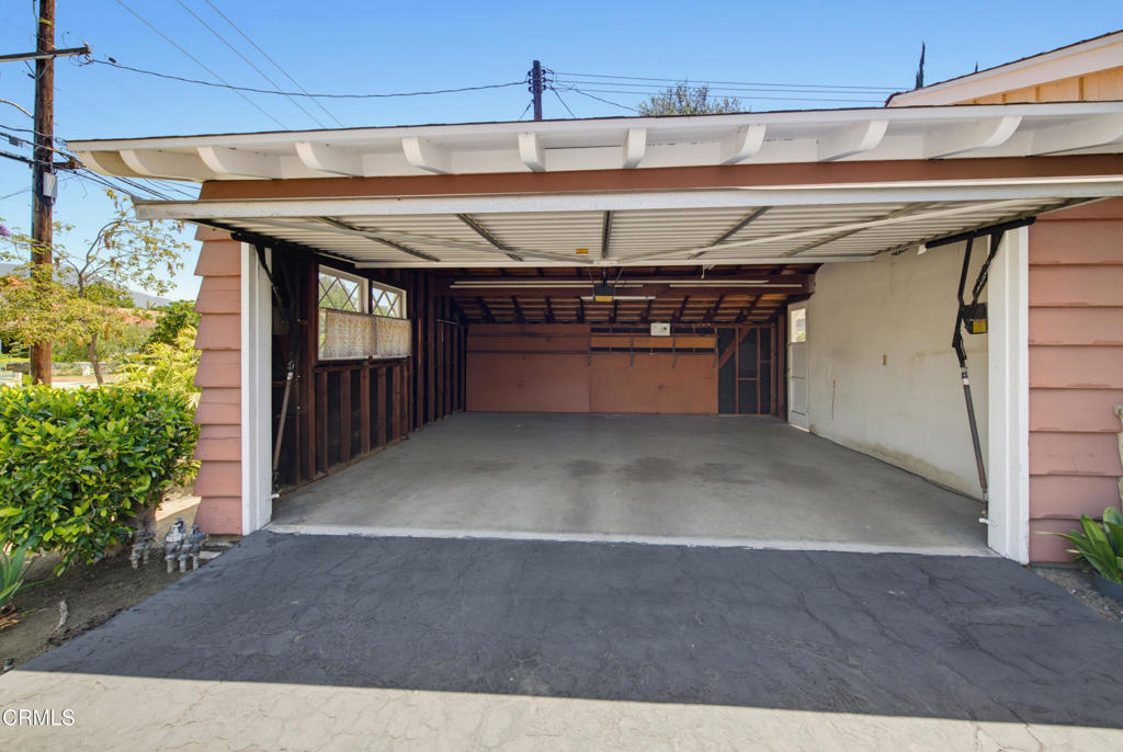 516 W Camino Real Avenue