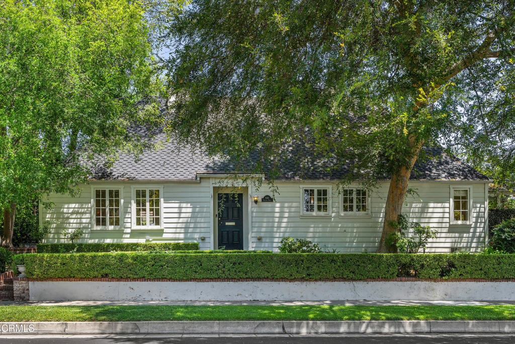 840 Victoria Drive