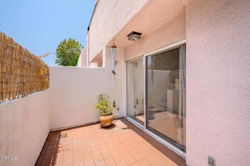 400 Monterey Road 16