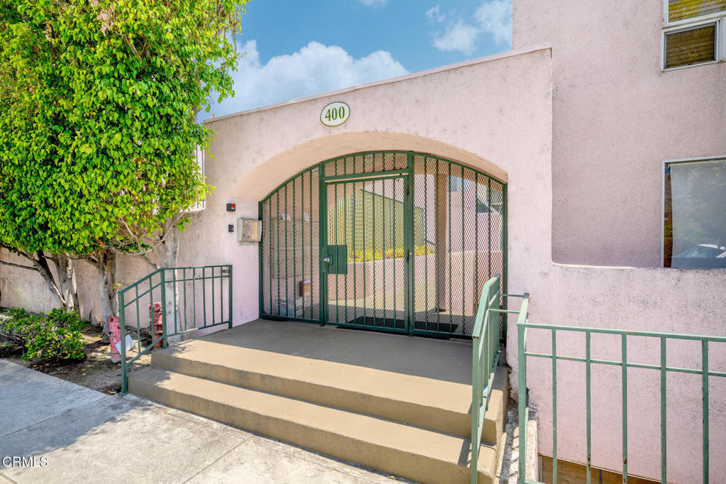 400 Monterey Road 16