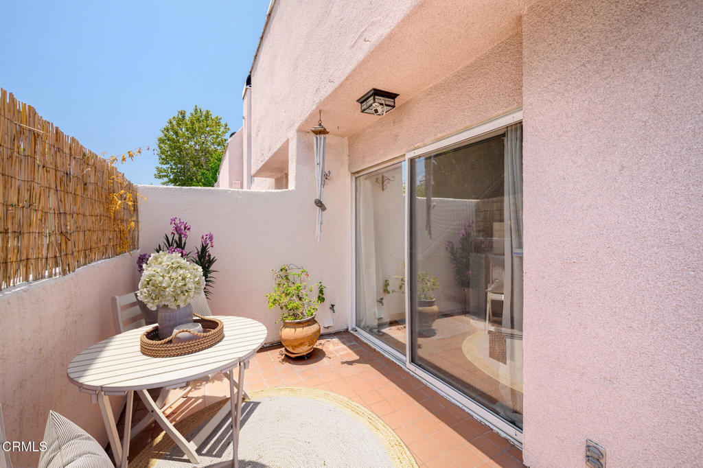 400 Monterey Road 16
