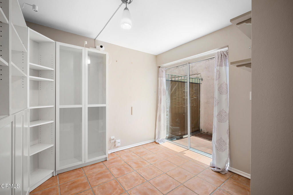 400 Monterey Road 16