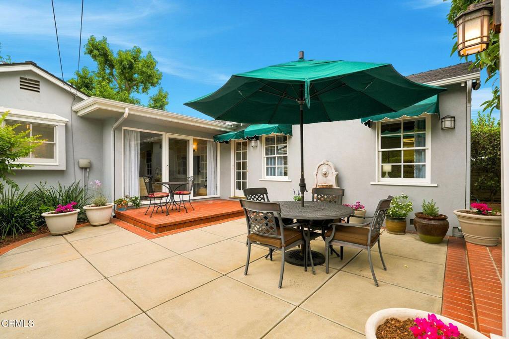 2277 Queensberry Road
