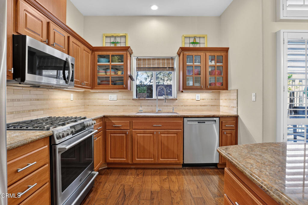 306 Alpine Street 5