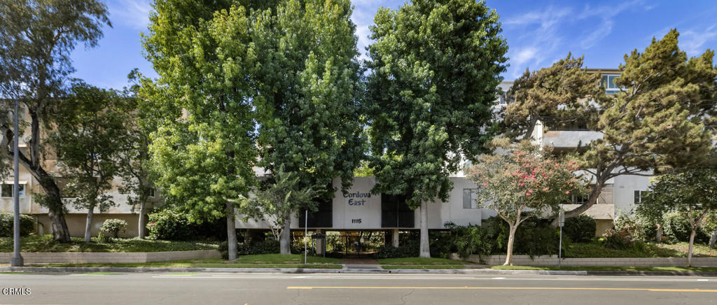 1115 Cordova Street 303