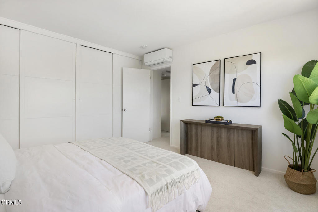1115 Cordova Street 303