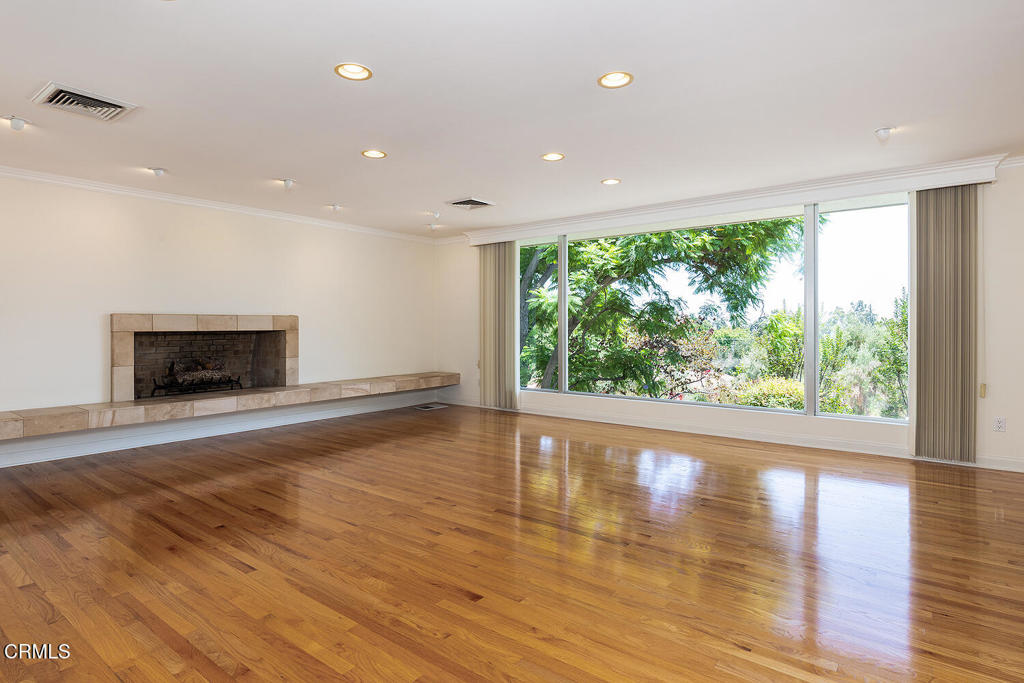 245 Hillside Road
