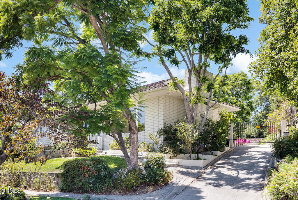 245 Hillside Road