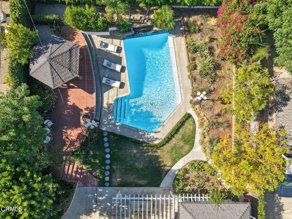2815 Thorndike Road