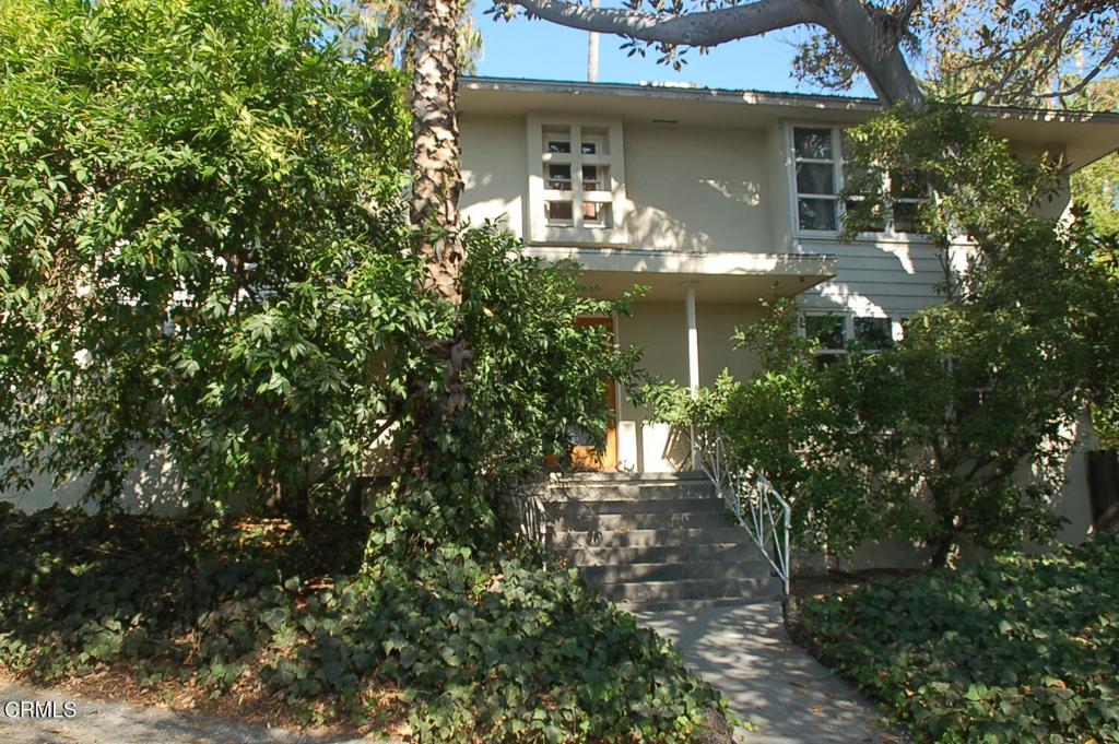 1637 Raymond Hill Road