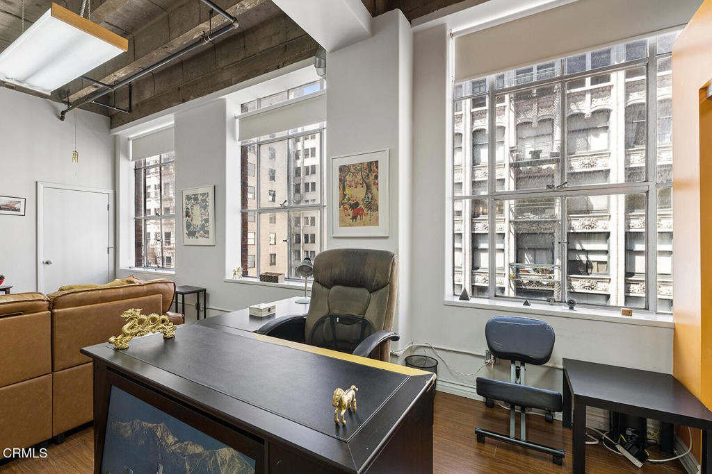 312 W 5th Street 625