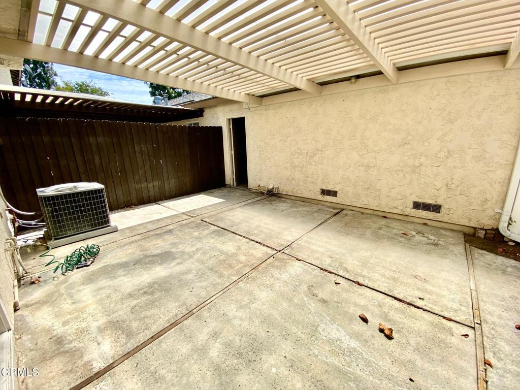 841 Hartford Lane