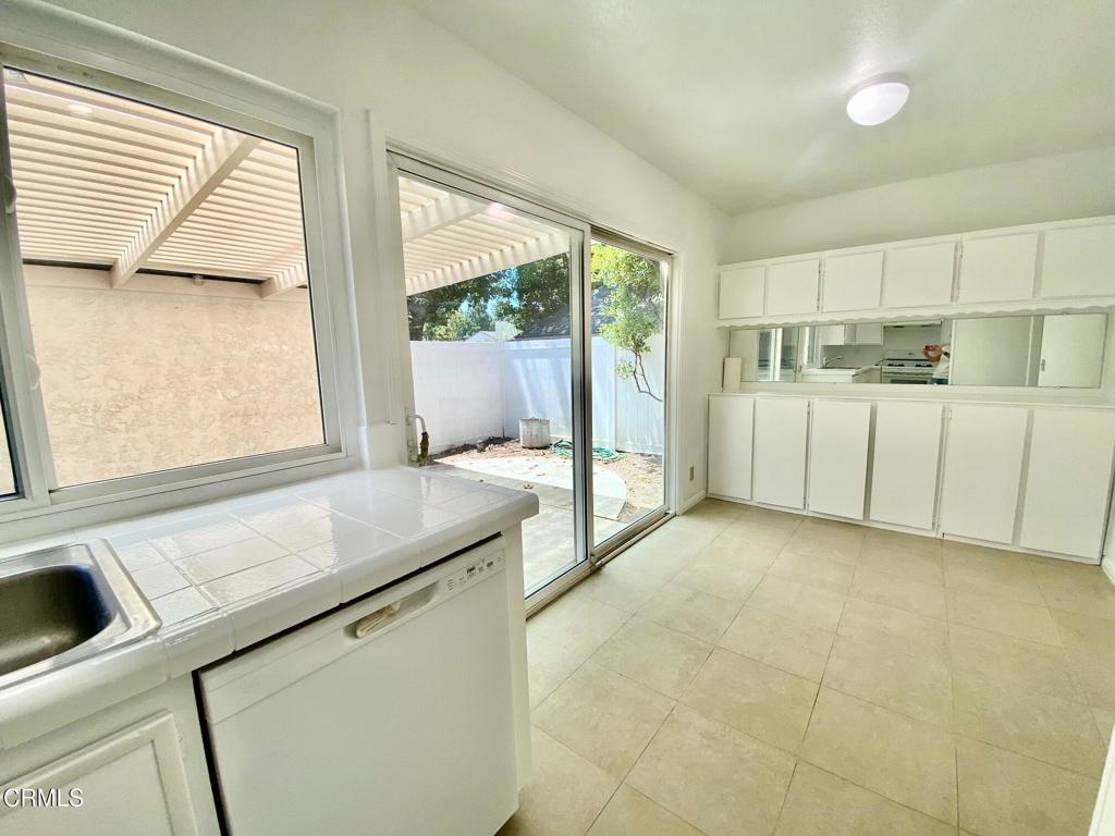 841 Hartford Lane