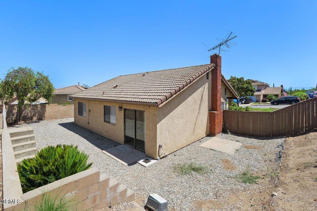8914 Azurite Avenue