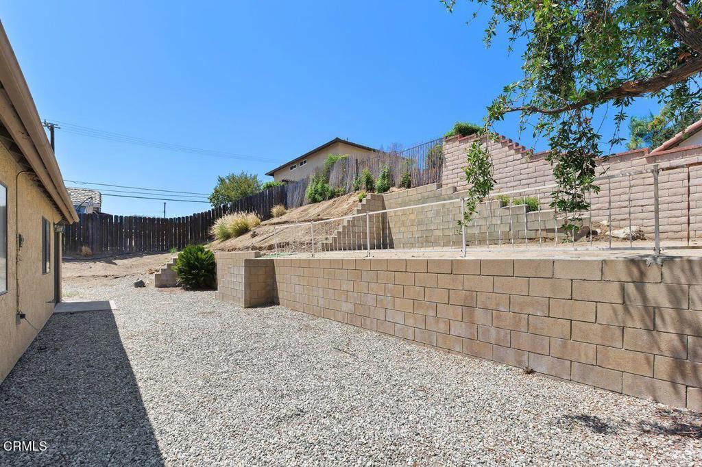 8914 Azurite Avenue