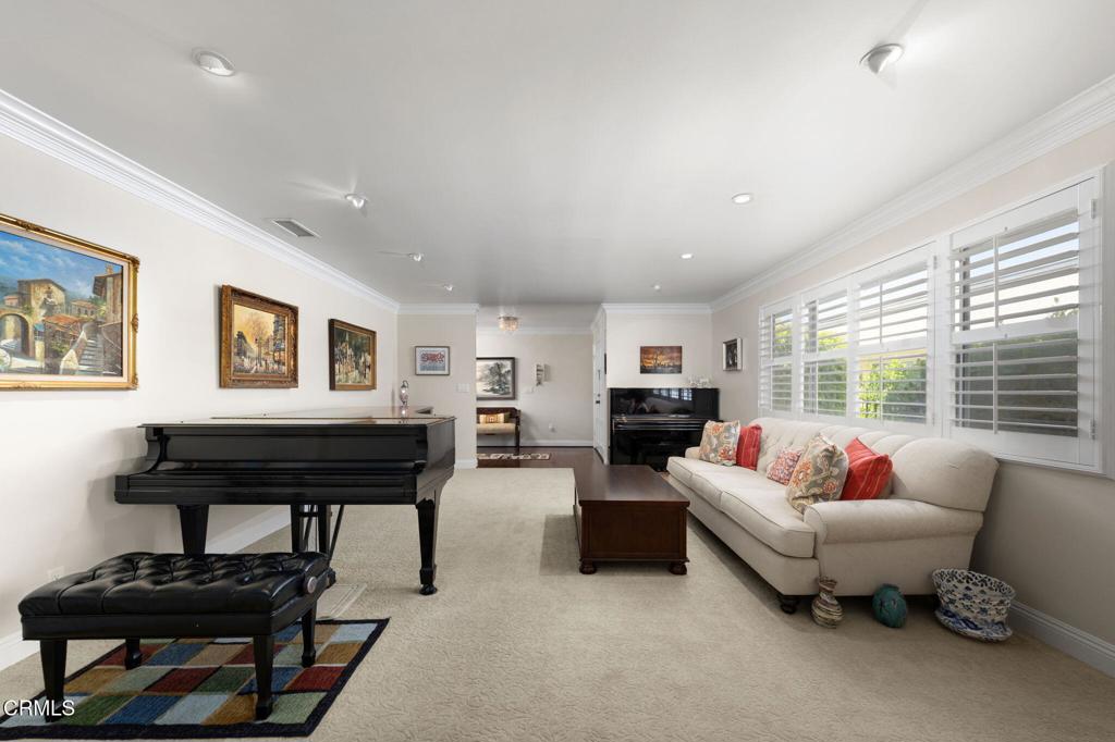 555 W Sierra Madre Boulevard I