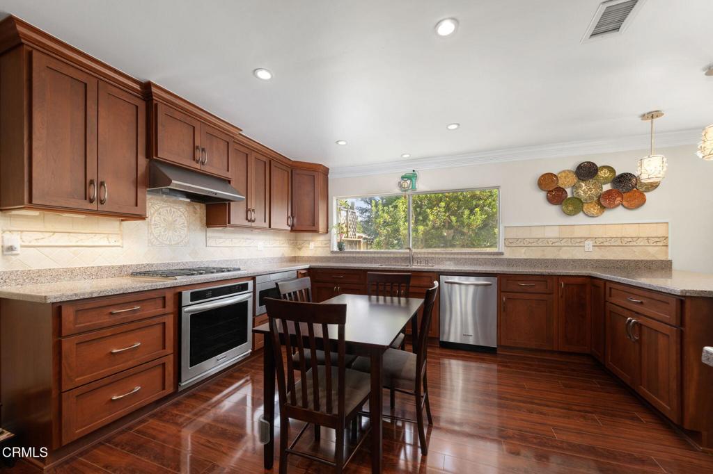 555 W Sierra Madre Boulevard I