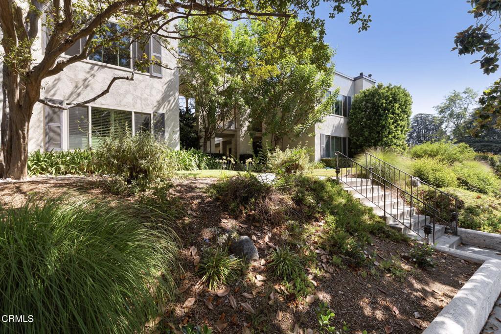 555 W Sierra Madre Boulevard I