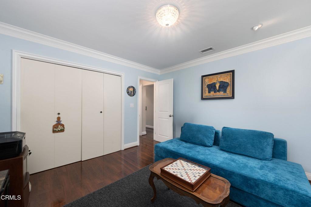 555 W Sierra Madre Boulevard I